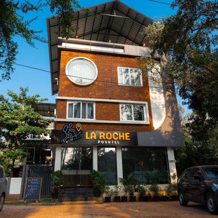 La Roche Poshtel