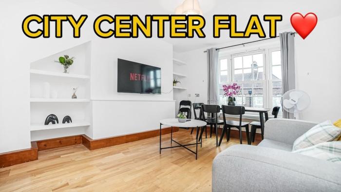 Exclusive 2 Bedroom Flat near Vauxhall Station!