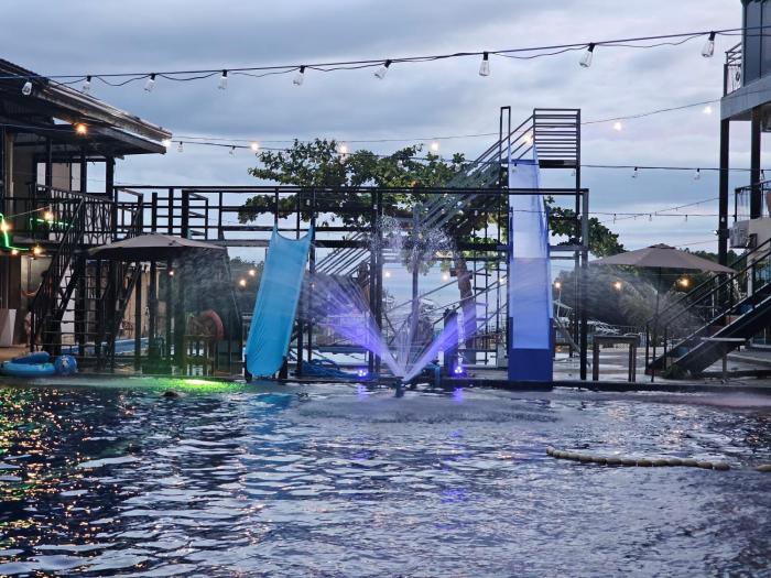 Island Sea One Resort