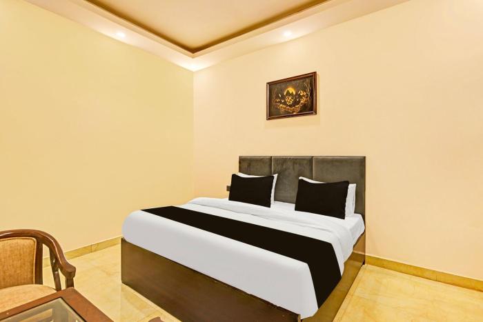 Hotel O Charmwood Inn