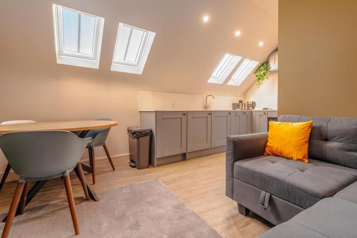 3 bed with free parking Westbury on Trym Bristol