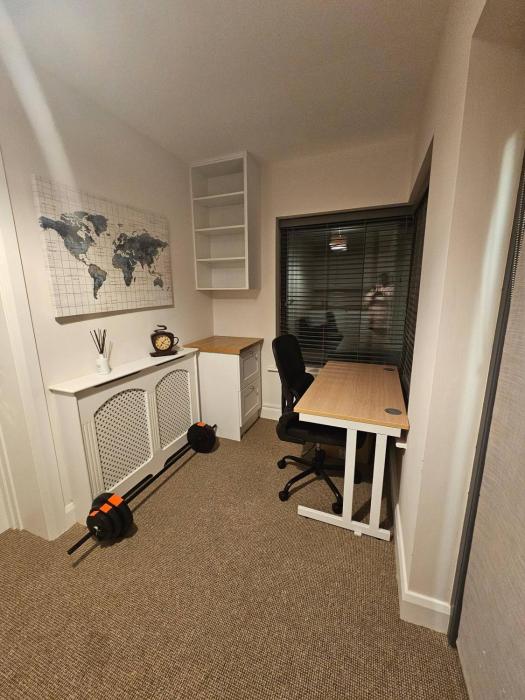 Modern One-Bed Studio in Tulla