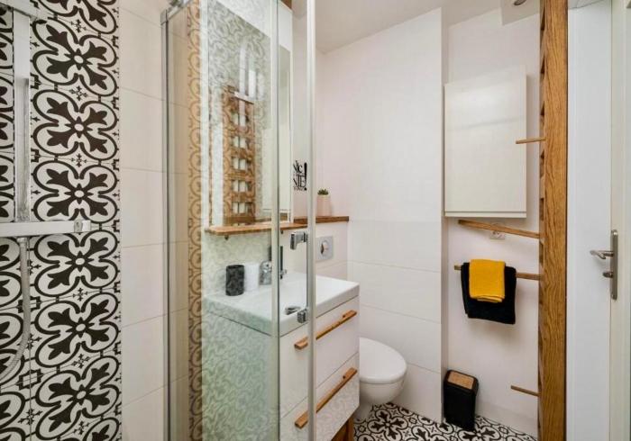 PolandBnB Grzybowska 6