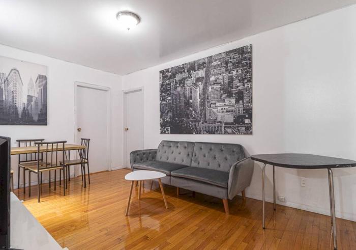 10th Avenue Urban Retreat- 3BR NYC