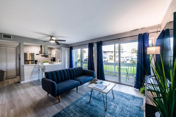 *Modern Bliss* Destin beach (3 Pools& Tennis)