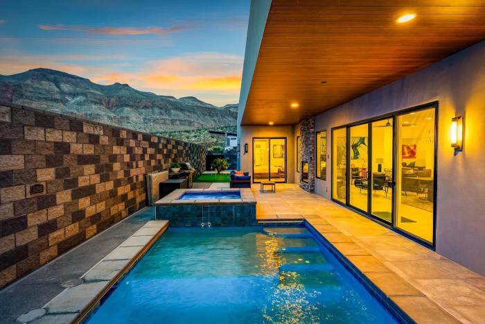 Zion Canyon - Pool, Hot Tub, BBQ & Mini Golf