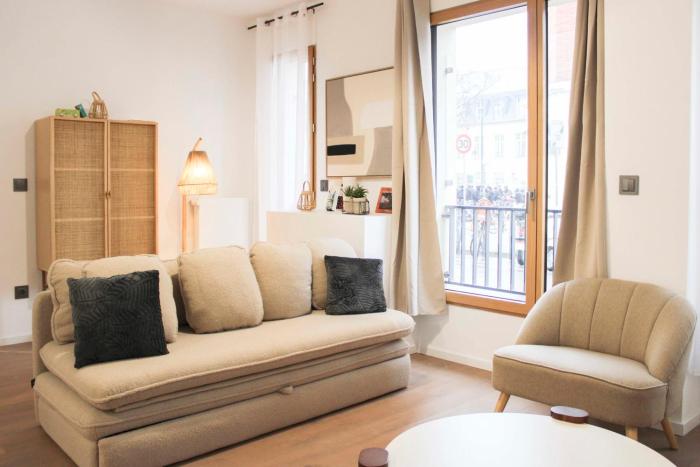 Modern apartment in Vanves for 4 people