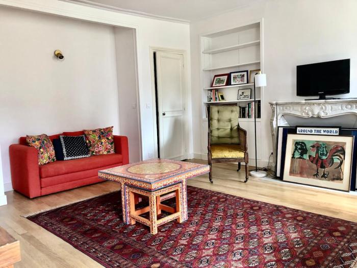 Large 4-room apartment in Paris 5th Cuvier