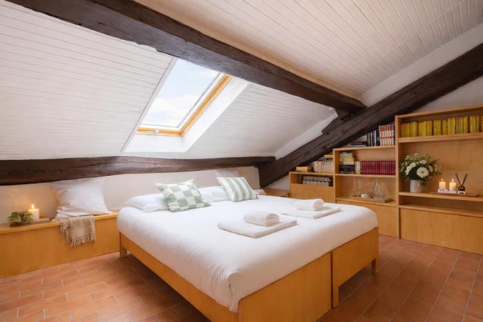 Design in legno & atmosfera calda Bilocale 20m dai Navigli