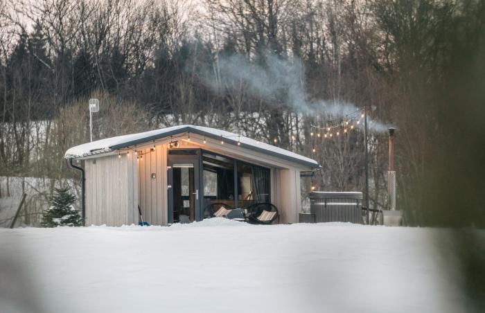 Privatus romantiškas namelis dviems prie vandens Šilalės rajone