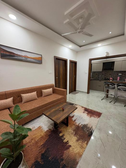 The Brownstone Stay Couple friendly apartment