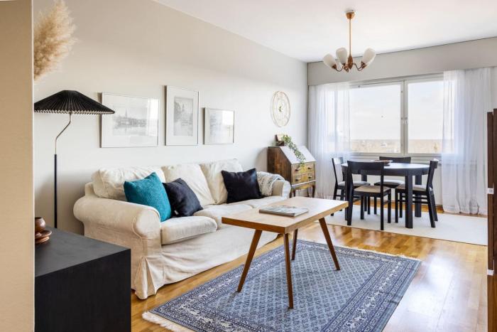 Borg Isolinna, Spacious 2-Room Apt