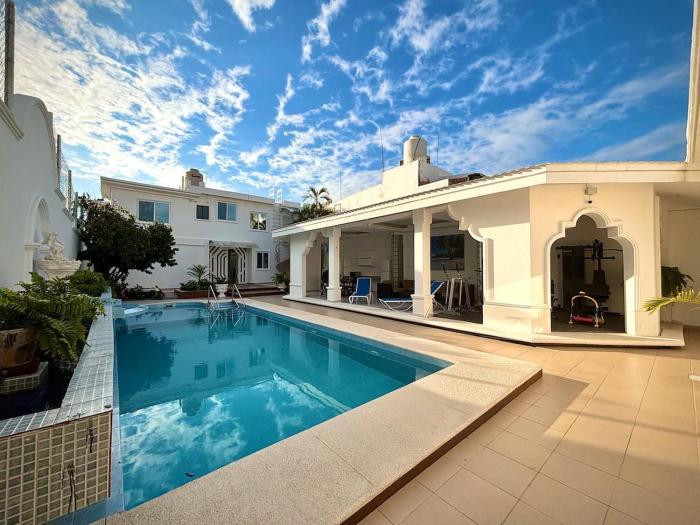 FQ Chalets en Costa de Oro, Chalet 2