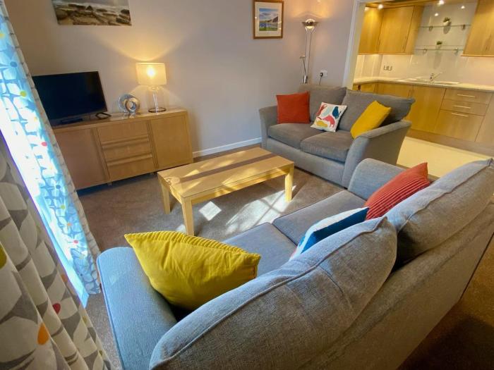 Kirkwall town centre apartment 1