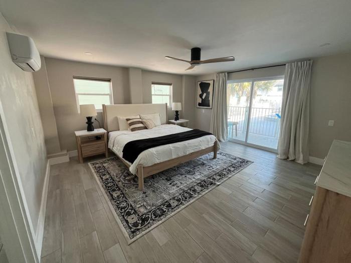 The June at Coconut Cove