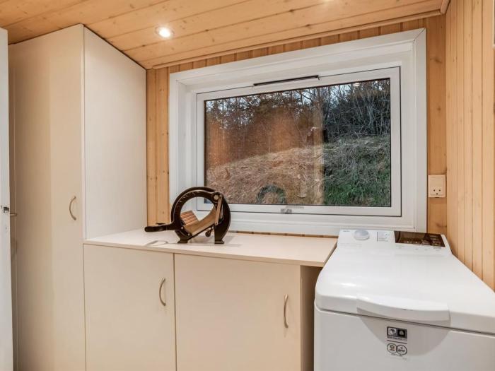 Holiday Home Peadda - 300m from the sea by Interhome