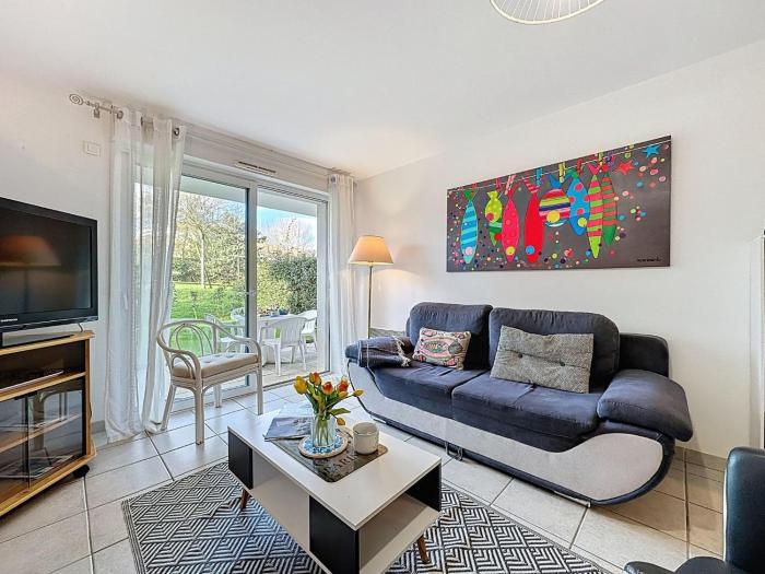 Apartment Le Clos de la Corderie by Interhome