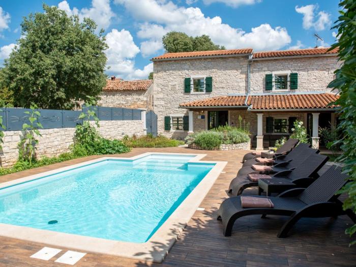 Holiday Home Villa Cala by Interhome