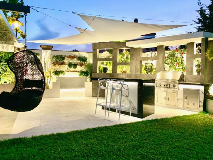 Holiday Home In der Nähe des Strandes- beheiztes Schwimmbad- Spielraum- Spielzimmer- etc by Interhome