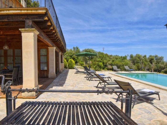 Holiday Home Ferienvilla mit Garten- Grill und Terrasse by Interhome