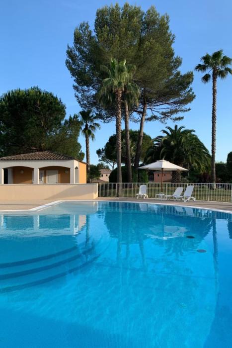 Apartment Wohnung in Mougins mit Gepflegtem Garten by Interhome