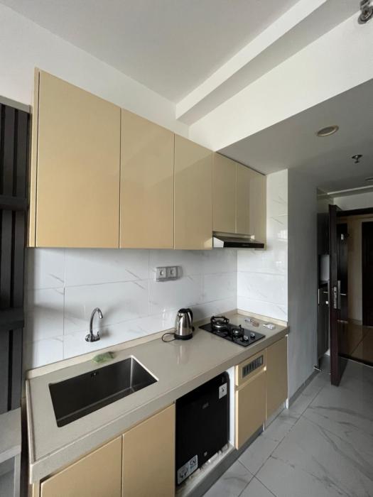 sky house bsd by id room