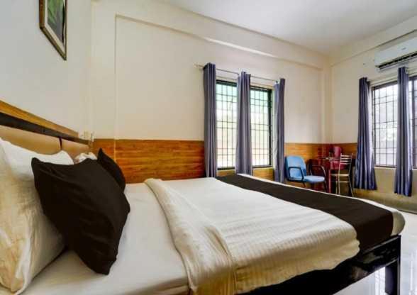 Hotel O Gummidipundi Railway Junction Formerly Avs Mahal