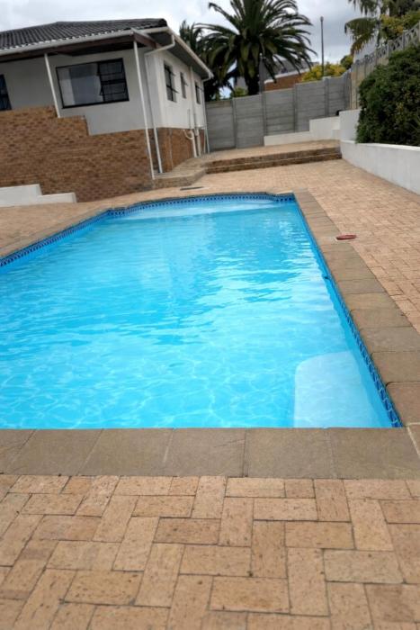 Plattekloof guest house