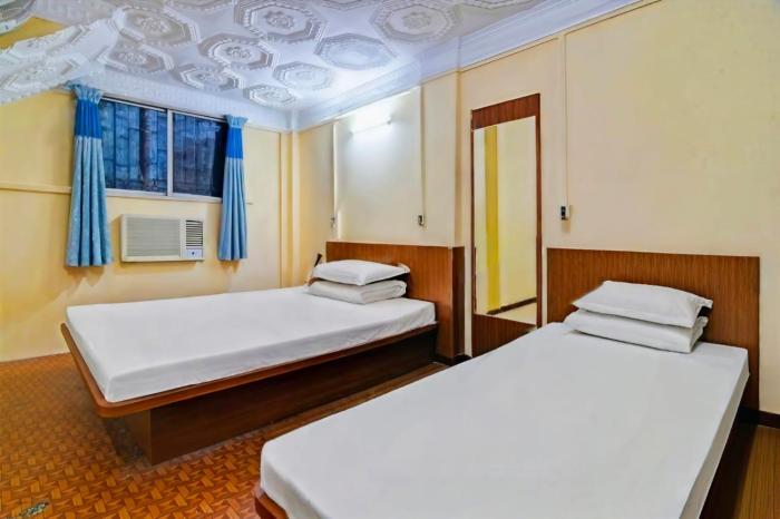 Dear Hotel I Near Esplanade New Market