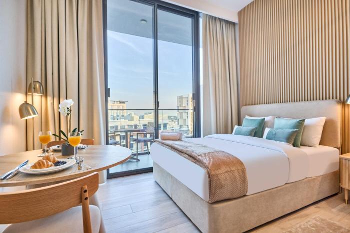 Modern Studio at Oxford Gardens Arjan - Near Miracle Garden