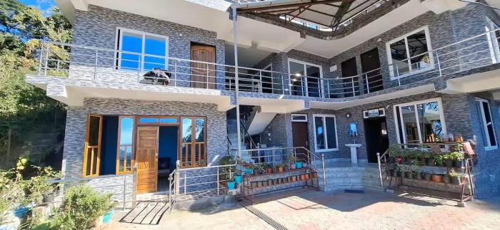 Trowas Homestay