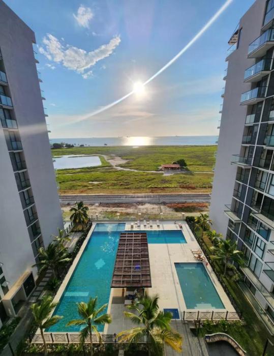 Oceanfront Premium Member Selection Apartment