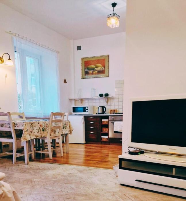 A studio in the heart of Warsaws Praga district