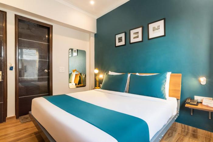 Super silver key Huda star Mall near appu Ghar