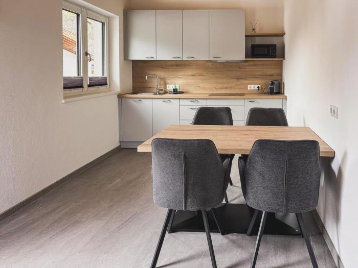 6444 Apartment