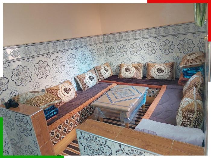 Central apartment for families near the waterfall