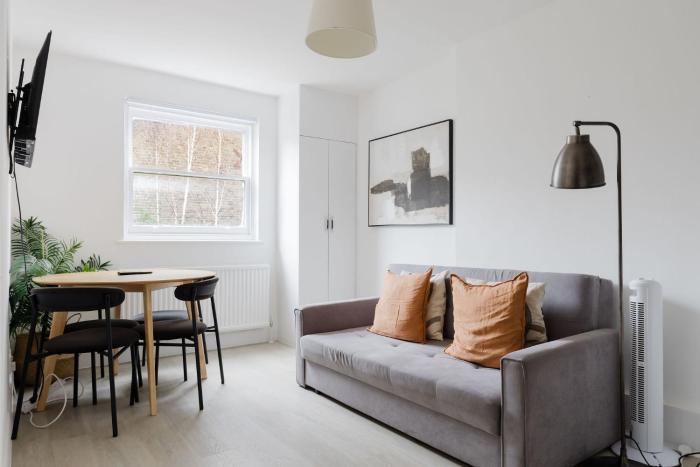 Snug 1BDR City Retreat in West London