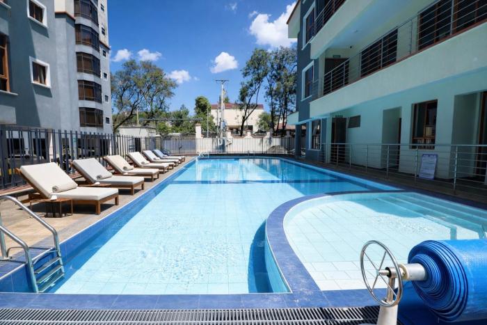 Shawmut Executive Suites With Pool, Secure Parking