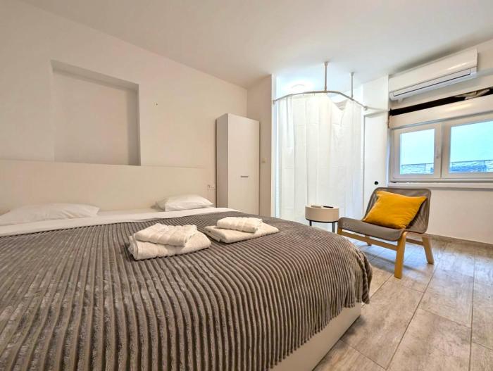 Cozy Ground Floor Condo