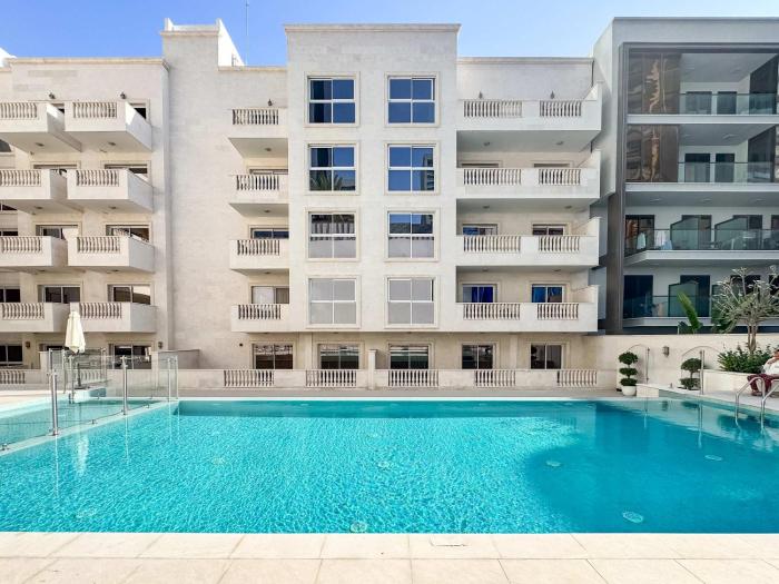 PVH - Mayas Geneva - Pool View 1BR Plus Maids Room - Near Community Park