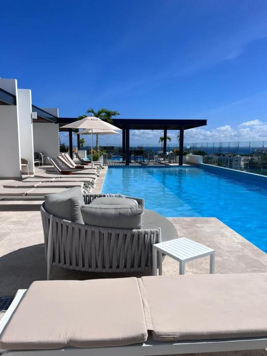 Serenada 2BR Exclusive Rooftop