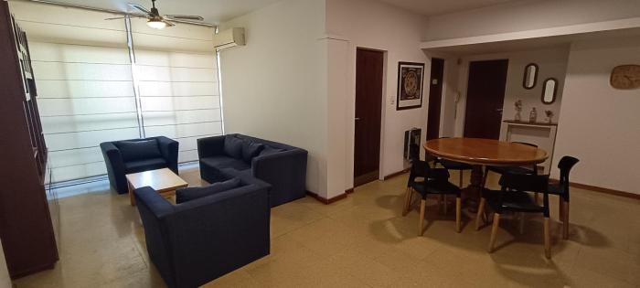 Departamento 3 Dormitorio Más Cochera por Mes