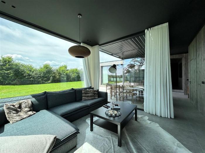 En HauteHeure Gîte Contemporain au coeur des Ardennes