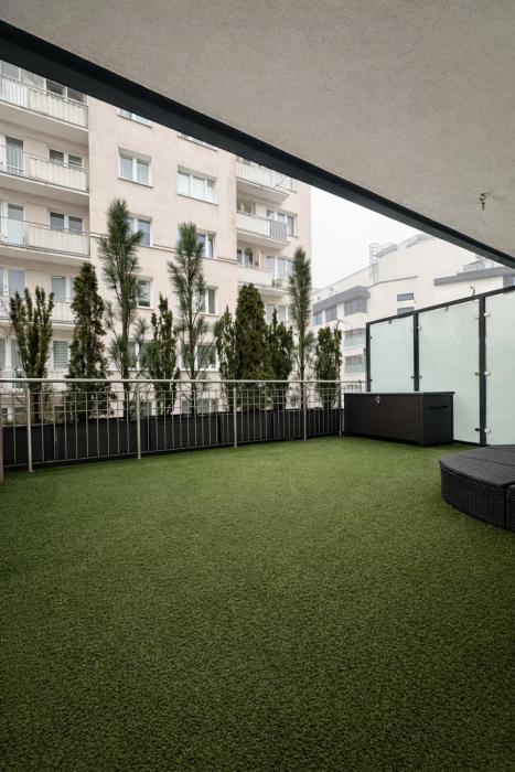 Sky & Spa Luxury Residence