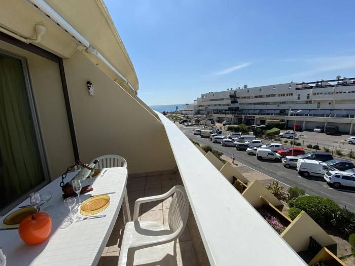 Studio cabine 4 personnes Cap dAgde Naturisme CN060-028