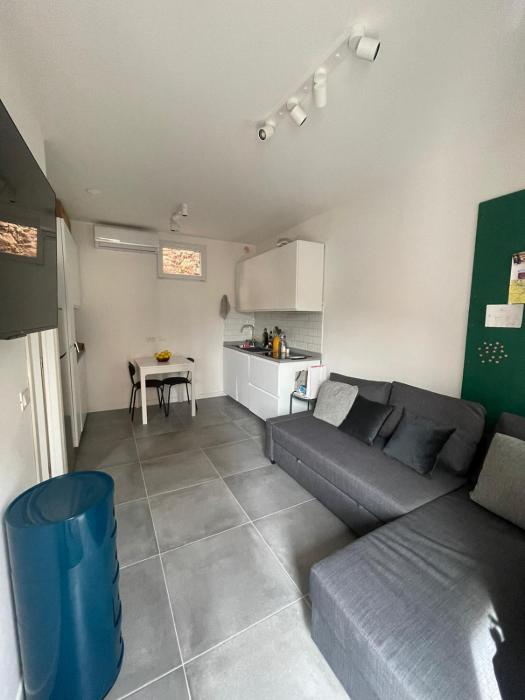 Cozy apartment Monaco border