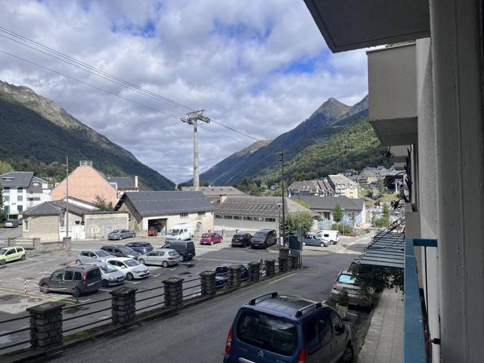 Appartement 32m² Centre Cauterets, Près Télécabines - FR-1-812-156
