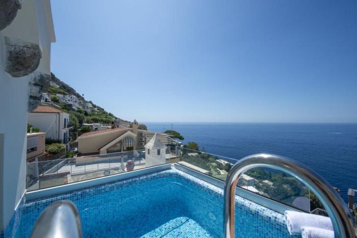 Villa Torretta and Pool and Lift