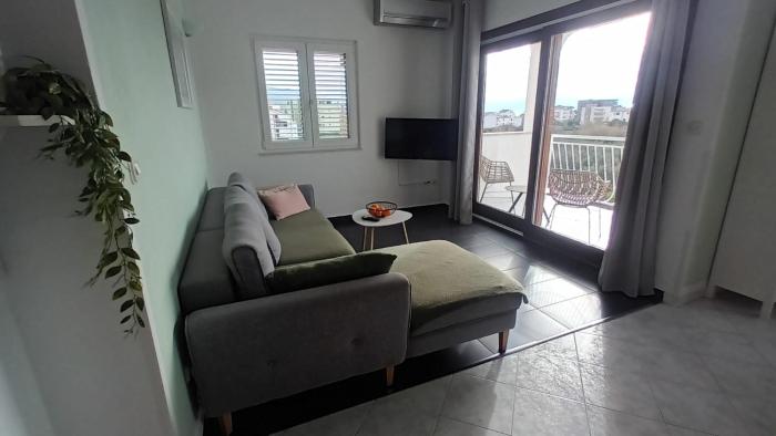 Mary of Mira - FREE Parking - 2BD - SELF CHECK IN