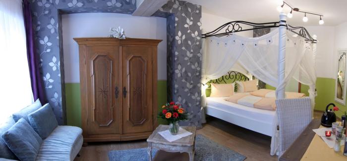Kreuzerhof Hotel Garni